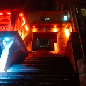 Lord Vishnu , Varanasi Índia