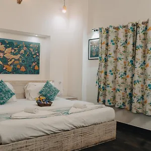 Safarnama - A Boutique 3*, Varanasi Índia